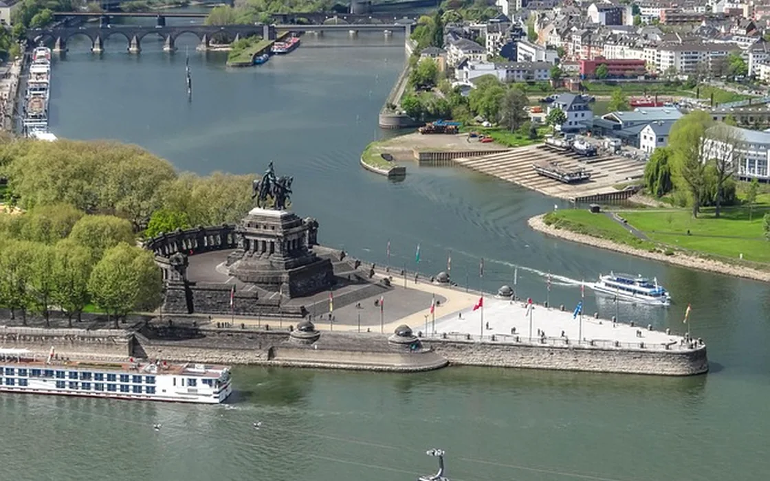 Frankfurt und Rhein-Main als Einsatzgebiet von assetaux für Werksauflösung