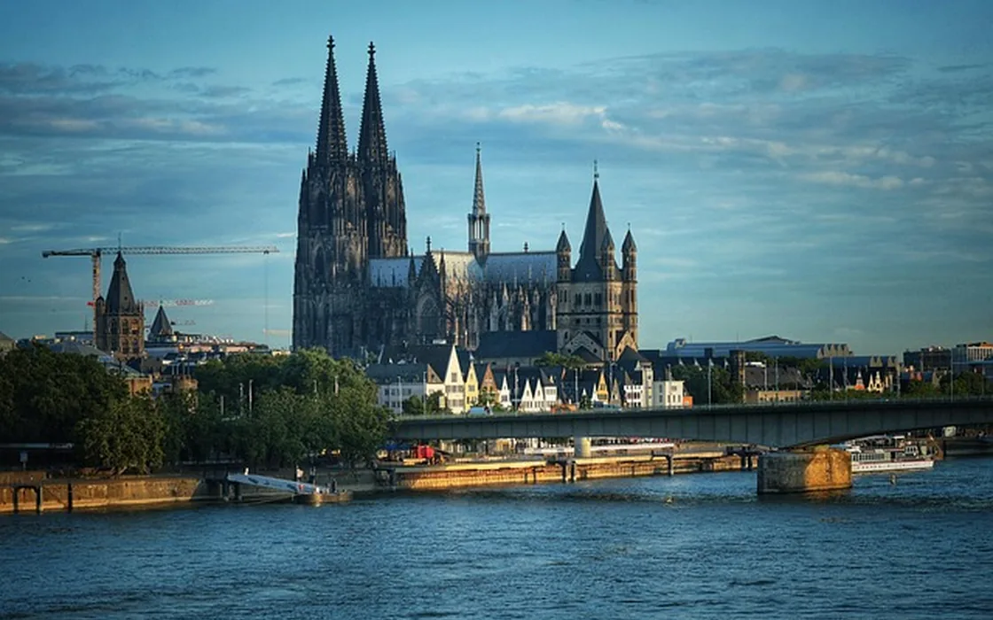 Köln und das Rheinland als Einsatzgebiet von assetaux für Werksauflösung